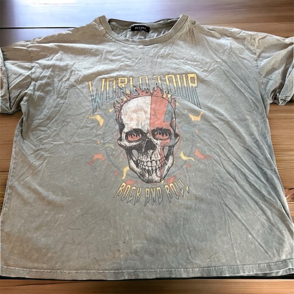 Hope’s ‘rock & roll’ casual top - Picture 2 of 6